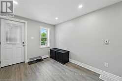 224 ROSSLYN AVENUE N | Hamilton Ontario | Slide Image Three