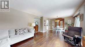 3103 AUTUMN HILL CRESCENT | Burlington Ontario | Slide Image Fifteen