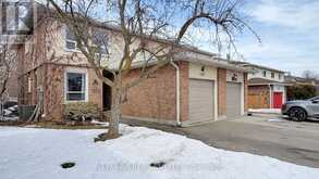 3103 AUTUMN HILL CRESCENT | Burlington Ontario | Slide Image Five
