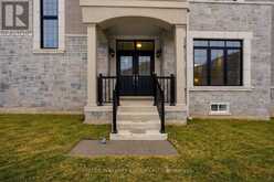 132 SETTLERS ROAD E | Oakville Ontario | Slide Image Three