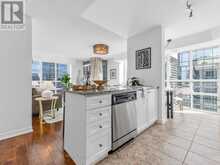 3906 - 30 GRAND TRUNK CRESCENT | Toronto Ontario | Slide Image Nine