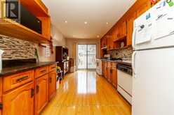 46 COOLMINE ROAD | Toronto Ontario | Slide Image Nine
