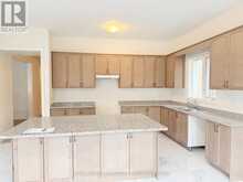 8 ART LEECH DRIVE | Richmond Hill Ontario | Slide Image Thirty-nine