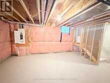 8 ART LEECH DRIVE | Richmond Hill Ontario | Slide Image Forty-three