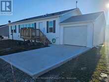 17 BENT WILLOW COURT | Nanticoke Ontario | Slide Image Two