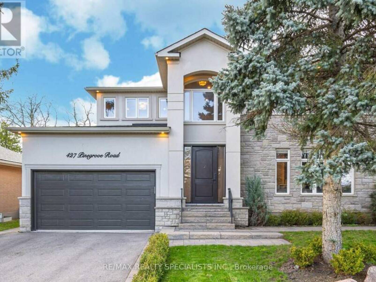 427 PINEGROVE ROAD, Oakville, Ontario L6K 2B6