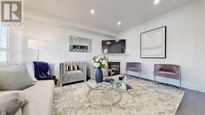 92 KETTLEWELL CRESCENT | Brampton Ontario | Slide Image Nine