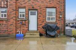424 EAST 42ND STREET | Hamilton Ontario | Slide Image Four