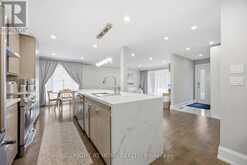 1565 KIPPER AVENUE | Mississauga Ontario | Slide Image Fifteen