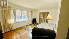 486 MATTHEW BRADY AVENUE | Windsor Ontario | Slide Image Fifteen