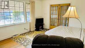 486 MATTHEW BRADY AVENUE | Windsor Ontario | Slide Image Nine