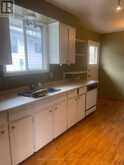 24 YEOVILLE COURT | Hamilton Ontario | Slide Image Three