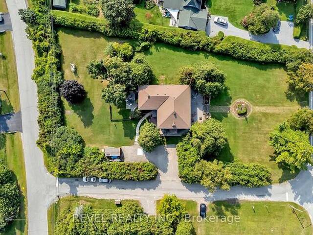 351 HEDGE ROAD Georgina Ontario, L0E 1R0 - 6 Bedrooms Waterfront Home For sale