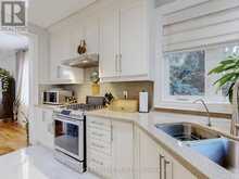 963 NORTHERN PROSPECT CRESCENT | Newmarket Ontario | Slide Image Ten
