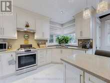963 NORTHERN PROSPECT CRESCENT | Newmarket Ontario | Slide Image Eight