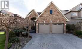 694 GYPSY FLY CRESCENT | Mississauga Ontario | Slide Image One