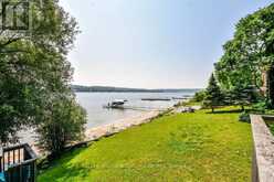 379 CHAMPLAIN ROAD | Penetanguishene Ontario | Slide Image Seventeen