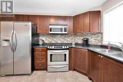 11 BONAVISTA DRIVE | Brampton Ontario | Slide Image Fifteen