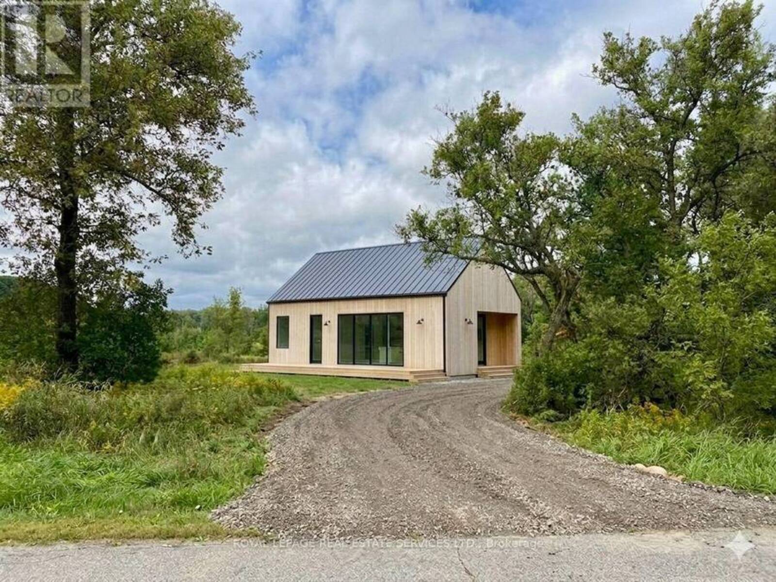 103 BOWLES BLUFF ROAD, Markdale, Ontario N0C 1H0