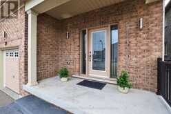 29 MEMORIAL COURT | Bradford West Gwillimbury Ontario | Slide Image Six