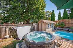 165 BONNY MEADOWS DRIVE | Aurora Ontario | Slide Image Thirty