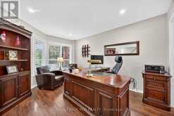 165 BONNY MEADOWS DRIVE | Aurora Ontario | Slide Image Seven