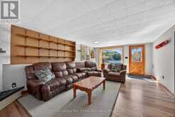 389 FALCON ROAD | Huntsville Ontario | Slide Image Thirty-two