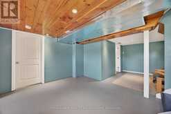 389 FALCON ROAD | Huntsville Ontario | Slide Image Thirty-five