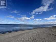 480 BEACH BOULEVARD | Hamilton Ontario | Slide Image Four