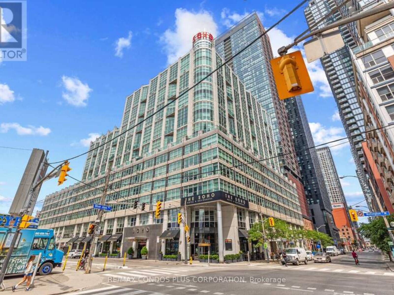 930 - 36 BLUE JAYS WAY, Toronto, Ontario M5V 3T3