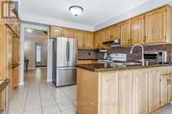 21 MARYLEBONE CRESCENT | Richmond Hill Ontario | Slide Image Sixteen
