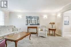 21 MARYLEBONE CRESCENT | Richmond Hill Ontario | Slide Image Six
