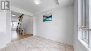 4 CAROLE BELL WAY | Markham Ontario | Slide Image Sixteen