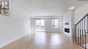 4 CAROLE BELL WAY | Markham Ontario | Slide Image Two