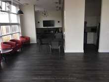305 - 10 WILLISON SQUARE N | Toronto Ontario | Slide Image Nine