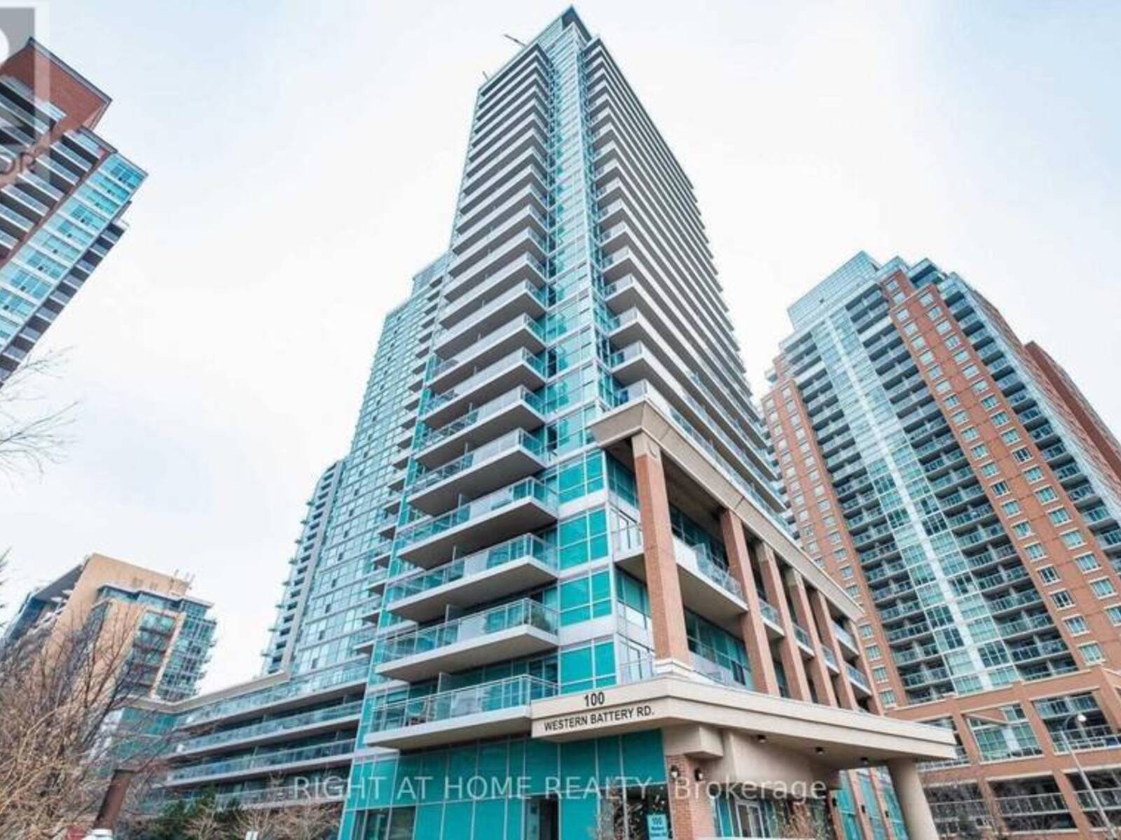 809 - 100 WESTERN BATTERY ROAD, Toronto, Ontario M6K 3S2