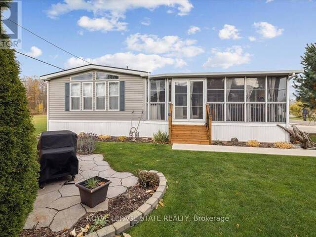 13 SPRUCE - 4449 MILBUROUGH LINE Burlington Ontario, L7P 0C5 - 2 Bedrooms Home For Sale