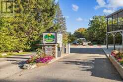13 SPRUCE - 4449 MILBUROUGH LINE | Burlington Ontario | Slide Image Thirty-eight