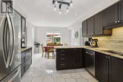 31 BLOOMFIELD TRAIL | Richmond Hill Ontario | Slide Image Fifteen