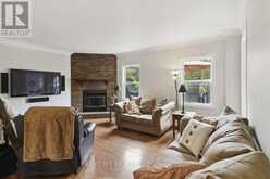 31 BLOOMFIELD TRAIL | Richmond Hill Ontario | Slide Image Seventeen