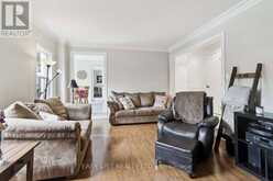 31 BLOOMFIELD TRAIL | Richmond Hill Ontario | Slide Image Eighteen