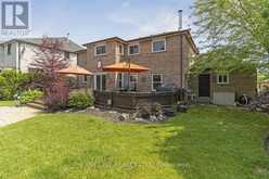31 BLOOMFIELD TRAIL | Richmond Hill Ontario | Slide Image Forty-six