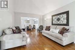 31 BLOOMFIELD TRAIL | Richmond Hill Ontario | Slide Image Eight