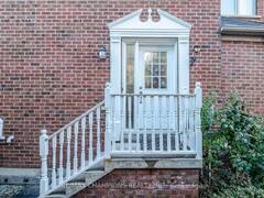135 URAL CIRCLE Brampton Ontario, L6R 1J6