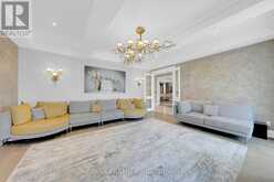 19 PETROLIA COURT | Richmond Hill Ontario | Slide Image Sixteen