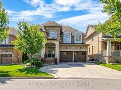 12 HAYWOOD DRIVE Brampton Ontario, L6X 0W1