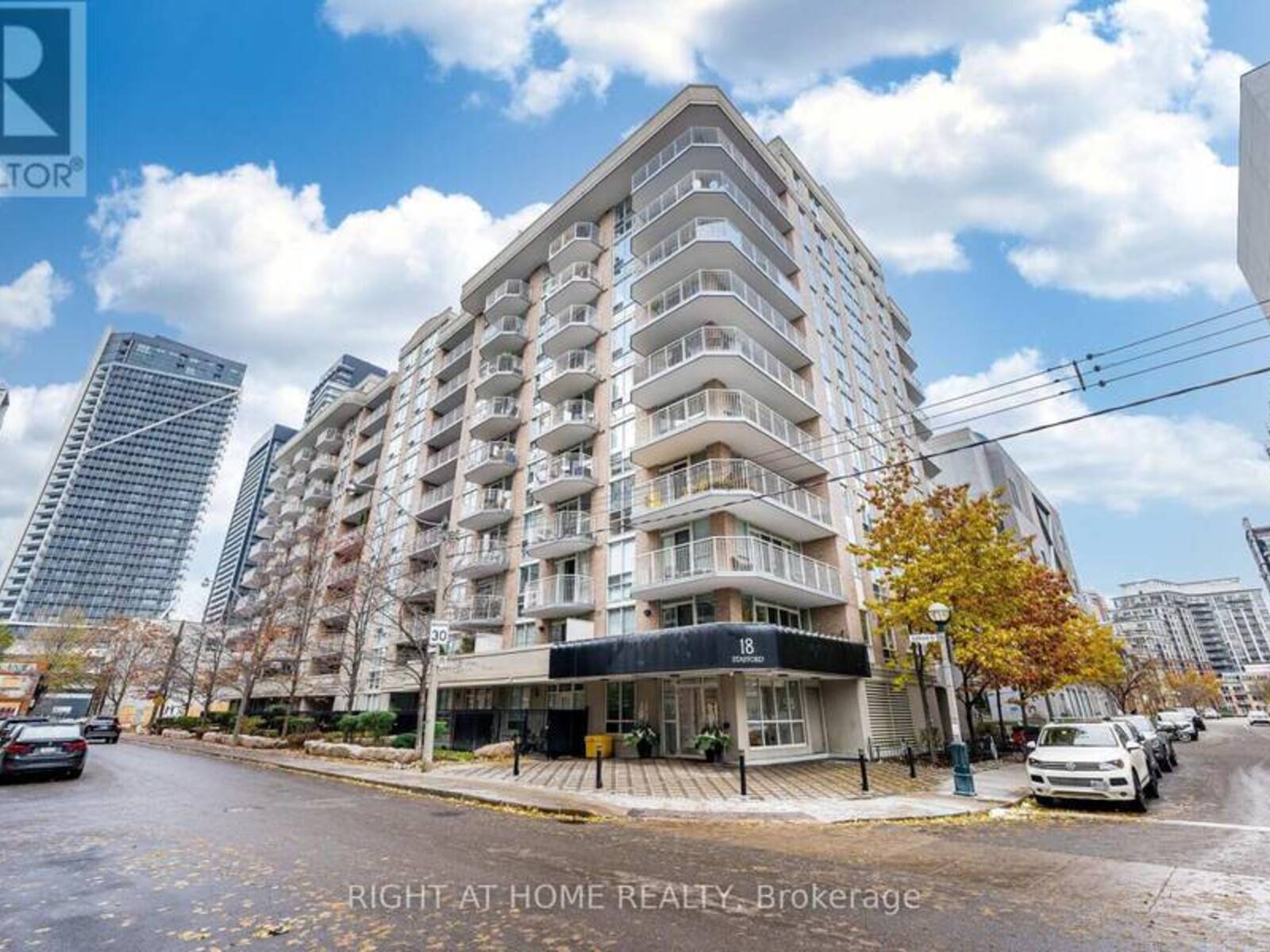 602 - 18 STAFFORD STREET, Toronto, Ontario M5V 3W4
