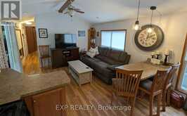 1082 SHAMROCK MARINA ROAD | Gravenhurst Ontario | Slide Image Eight