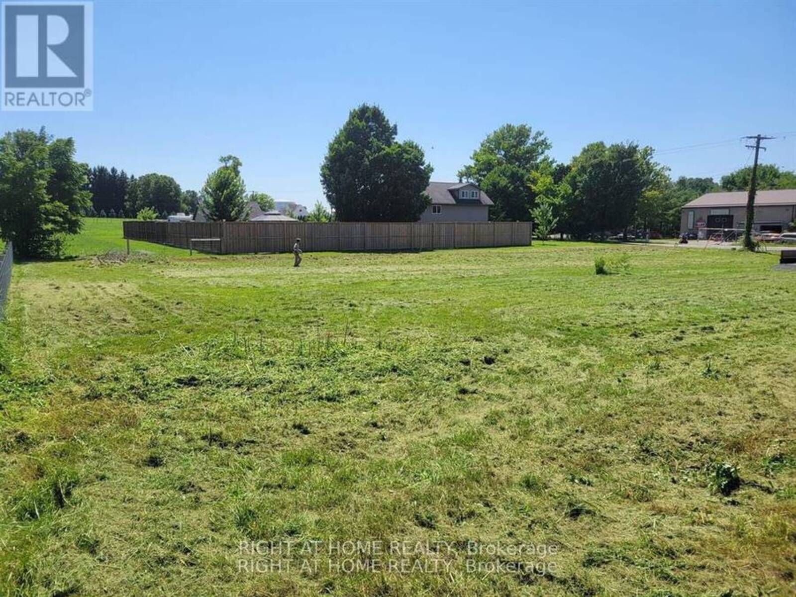 690 HIGHWAY 20 W FONTHILL, Pelham, Ontario L0S 1C0