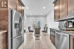 406 HEWITT CIRCLE | Newmarket Ontario | Slide Image Fifteen